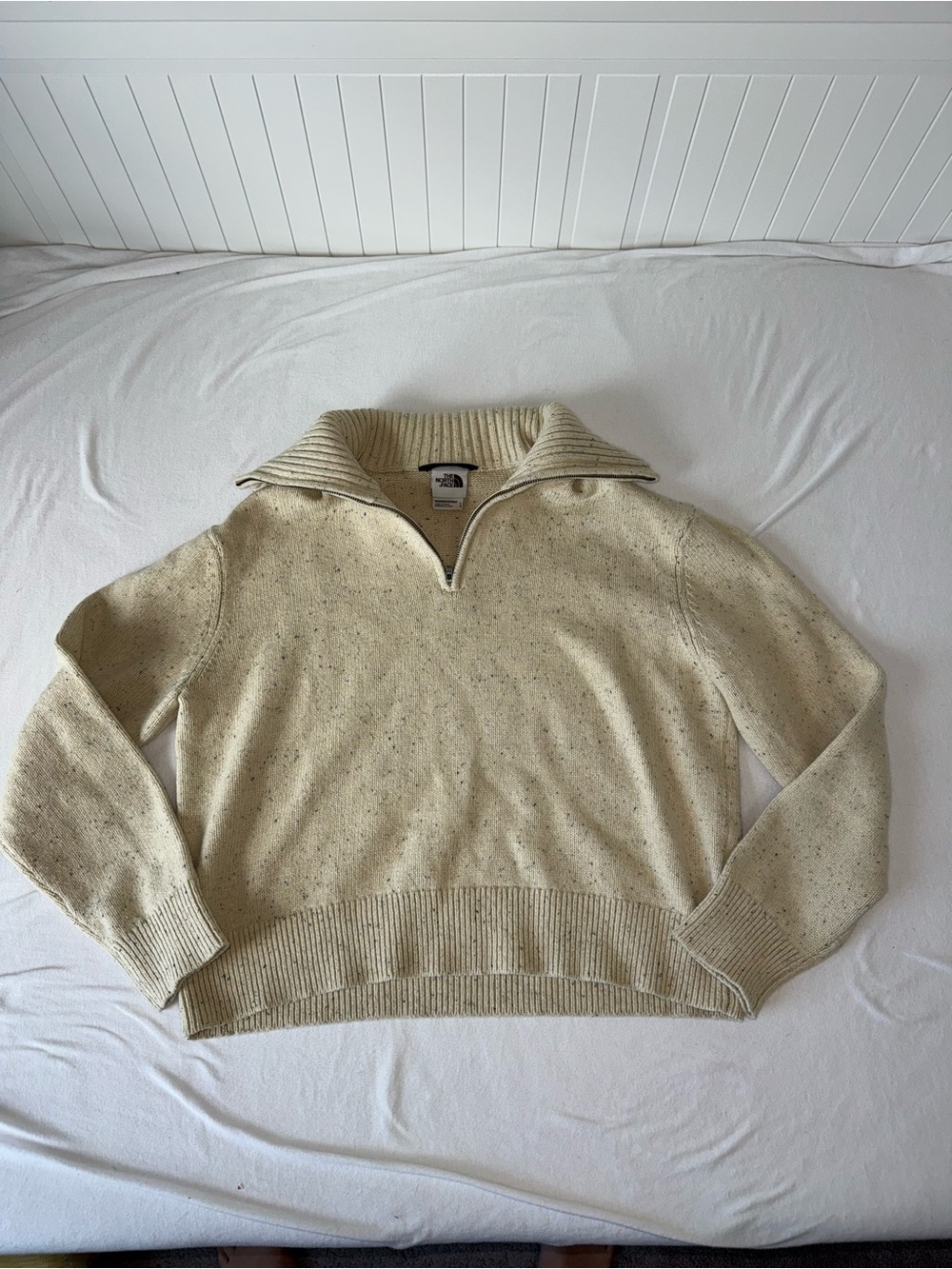 The North Face Women's Crestview 1/4 Zip Sweater